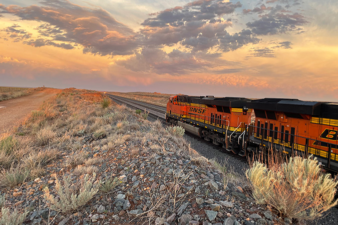 Shallow Focus Photography of Railway during Sunset · Free Stock Photo