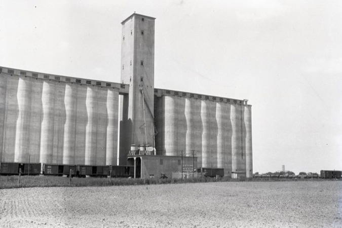 Grain elevator, Enid, OK in 1924, Courtesy of Oklahoma Historical Society