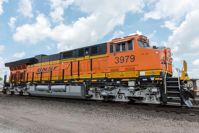 BNSF 3979, A GE ET44C4, is an example of a Tier 4 locomotive.