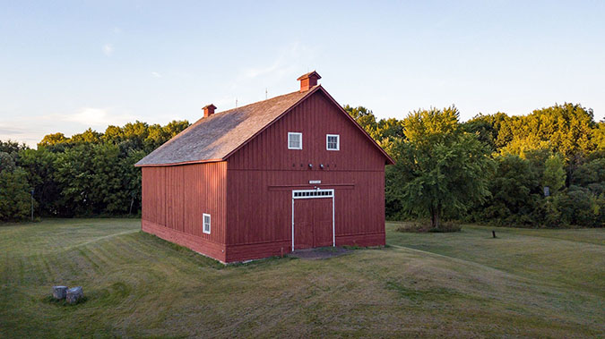 Granary building; photo by Julie Oliver Photography Granary building; photo by Julie Oliver Photography